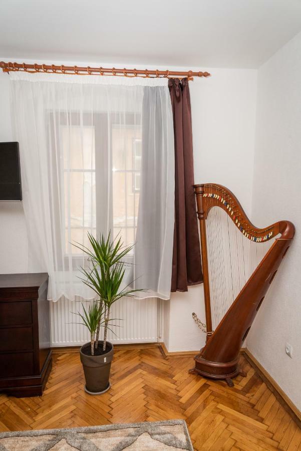 Musik Apartments Old Town Σίμπιου Εξωτερικό φωτογραφία