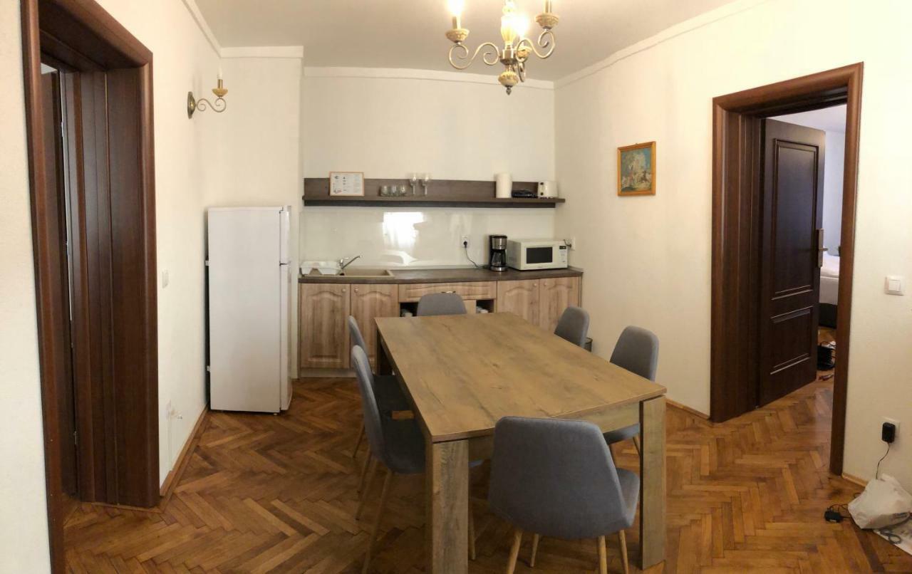 Musik Apartments Old Town Σίμπιου Εξωτερικό φωτογραφία