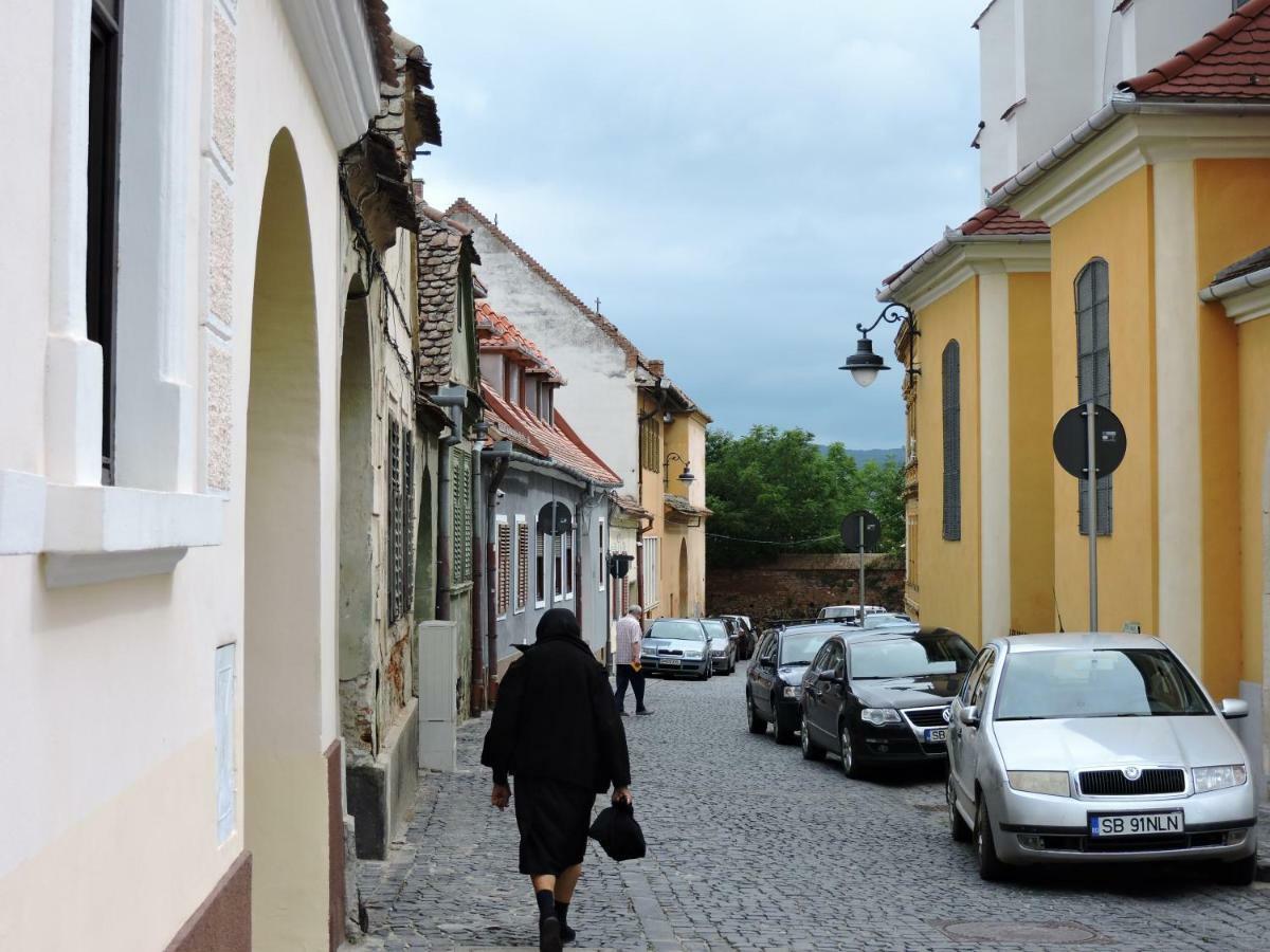 Musik Apartments Old Town Σίμπιου Εξωτερικό φωτογραφία